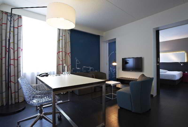 Postillion Hotel Deventer Ngoại thất bức ảnh